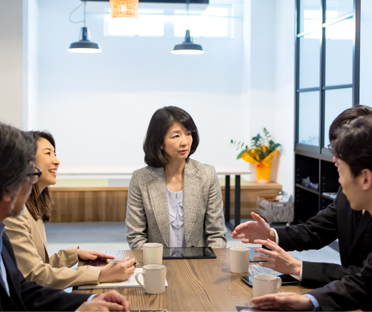 Reunión en Japón.